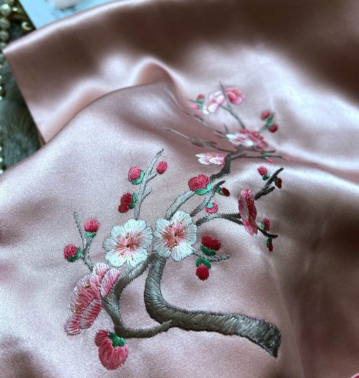 Handmade Su Embroidery 16 Momme Silk Scarf 155x35cm - Image 7