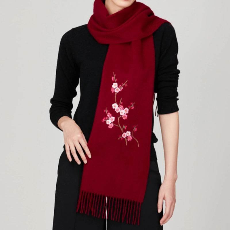 Handcrafted Su Embroidery Cashmere Scarf Luxury 190x30cm - Image 2